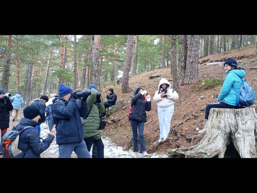 Fotos de Fundación Desea en una salida por Navacerrada con los alumnos del IES Jaime Ferrán, organizada por la Fundación Desea