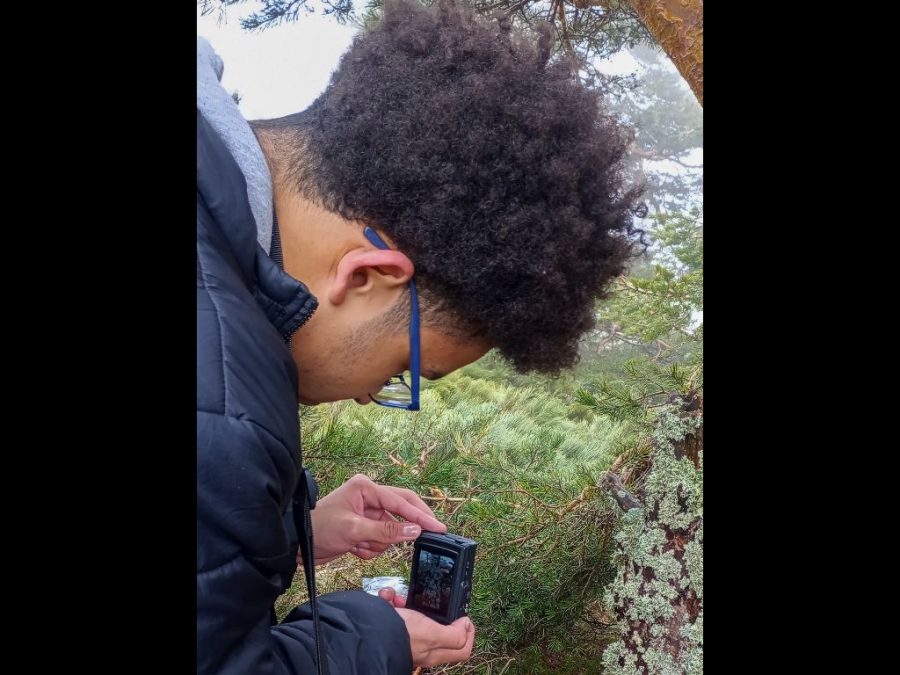 Fotos de Fundación Desea en una salida por Navacerrada con los alumnos del IES Jaime Ferrán, organizada por la Fundación Desea