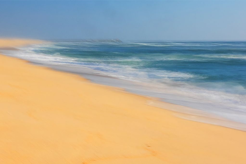 Pintando la playa ©Miguel Benedicto