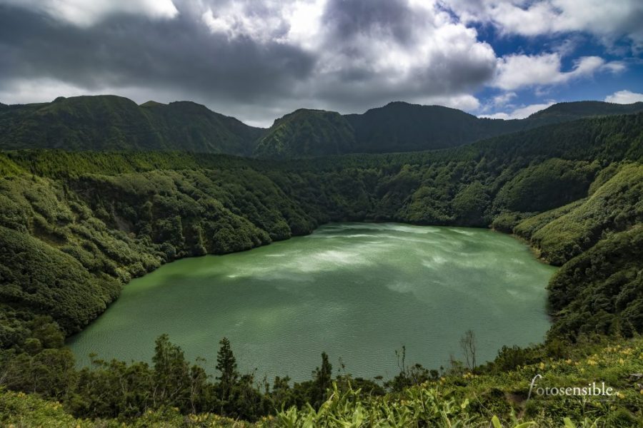 Volcanes, lagos y calderas. La isla verde